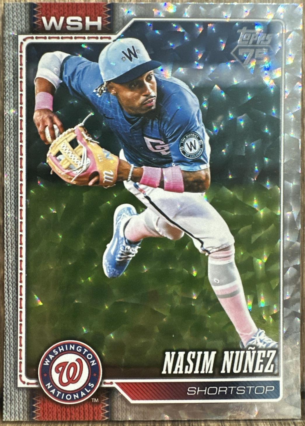 Nasim Nunez [Silver Crackle Foil] #645
