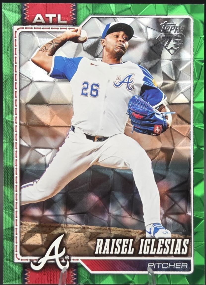 Raisel Iglesias [Green Diamante Foil] #396