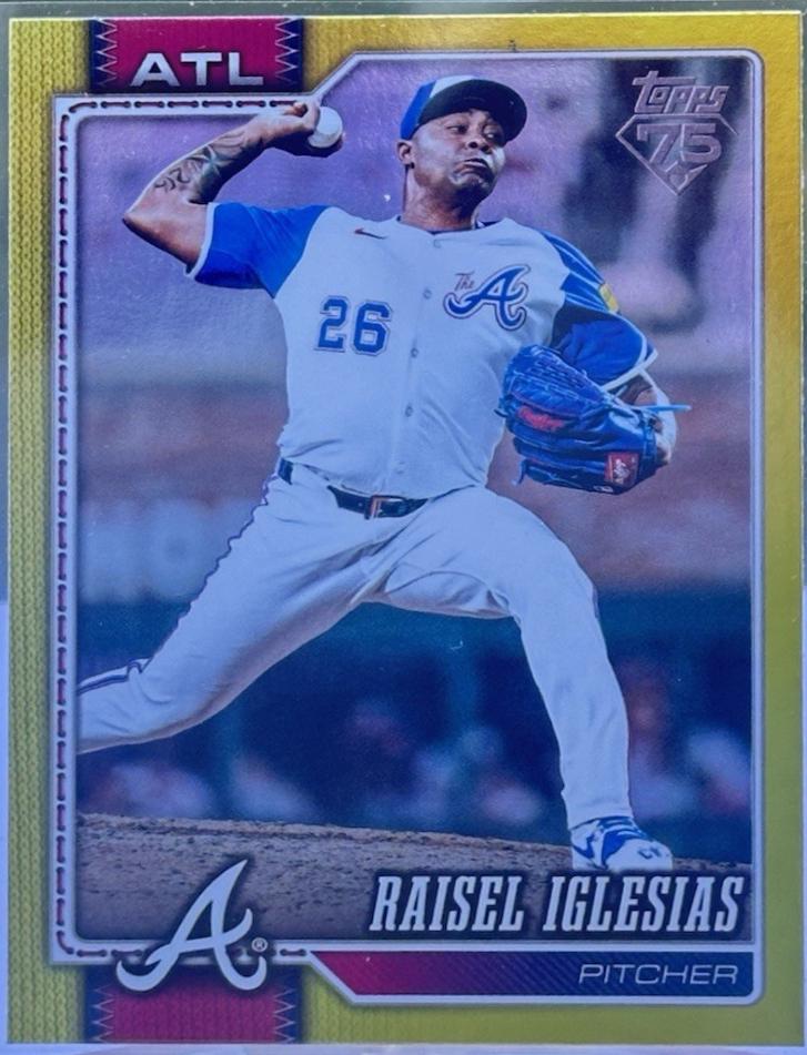 Raisel Iglesias [Holo Foil Yellow] #396