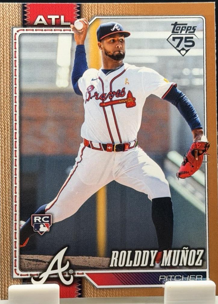 Rolddy Munoz [Gold] #570
