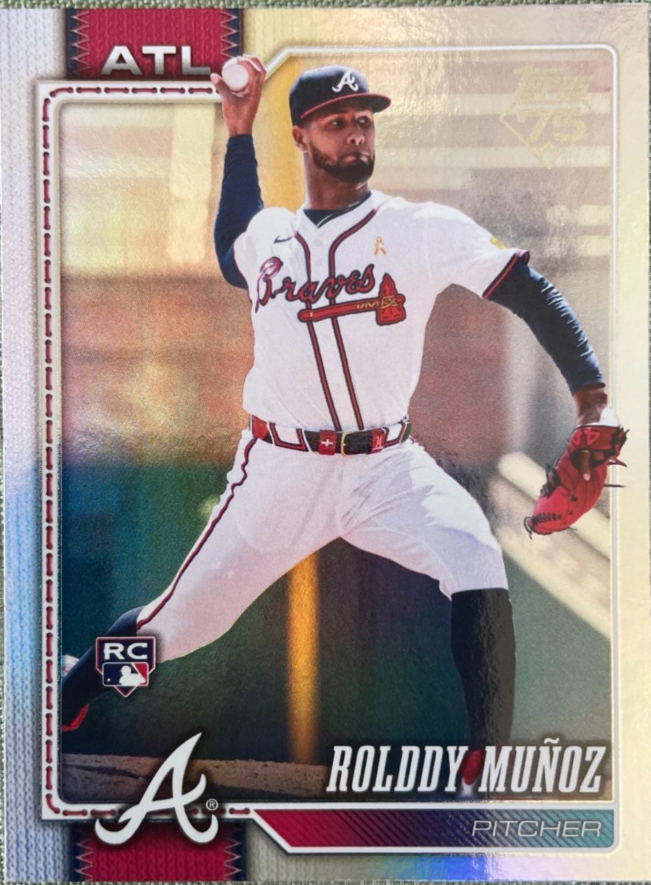 Rolddy Munoz [Rainbow Foil] #570