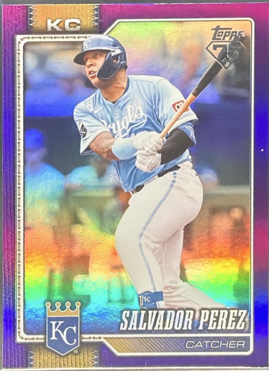 Salvador Perez [Purple Rainbow Foil] #633