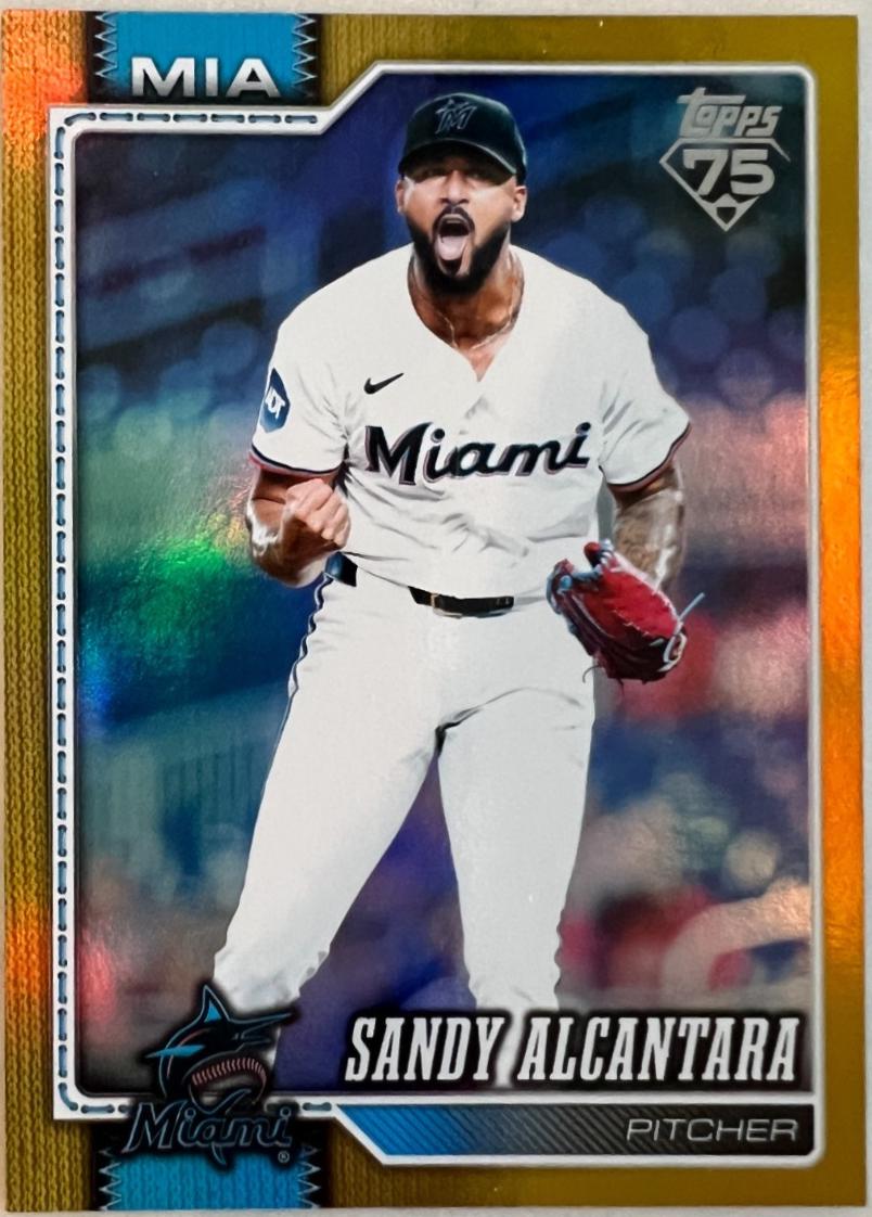Sandy Alcantara [Gold Rainbow Foil] #449