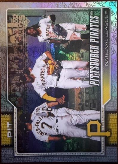 Team Card [75 Years of Topps] #467