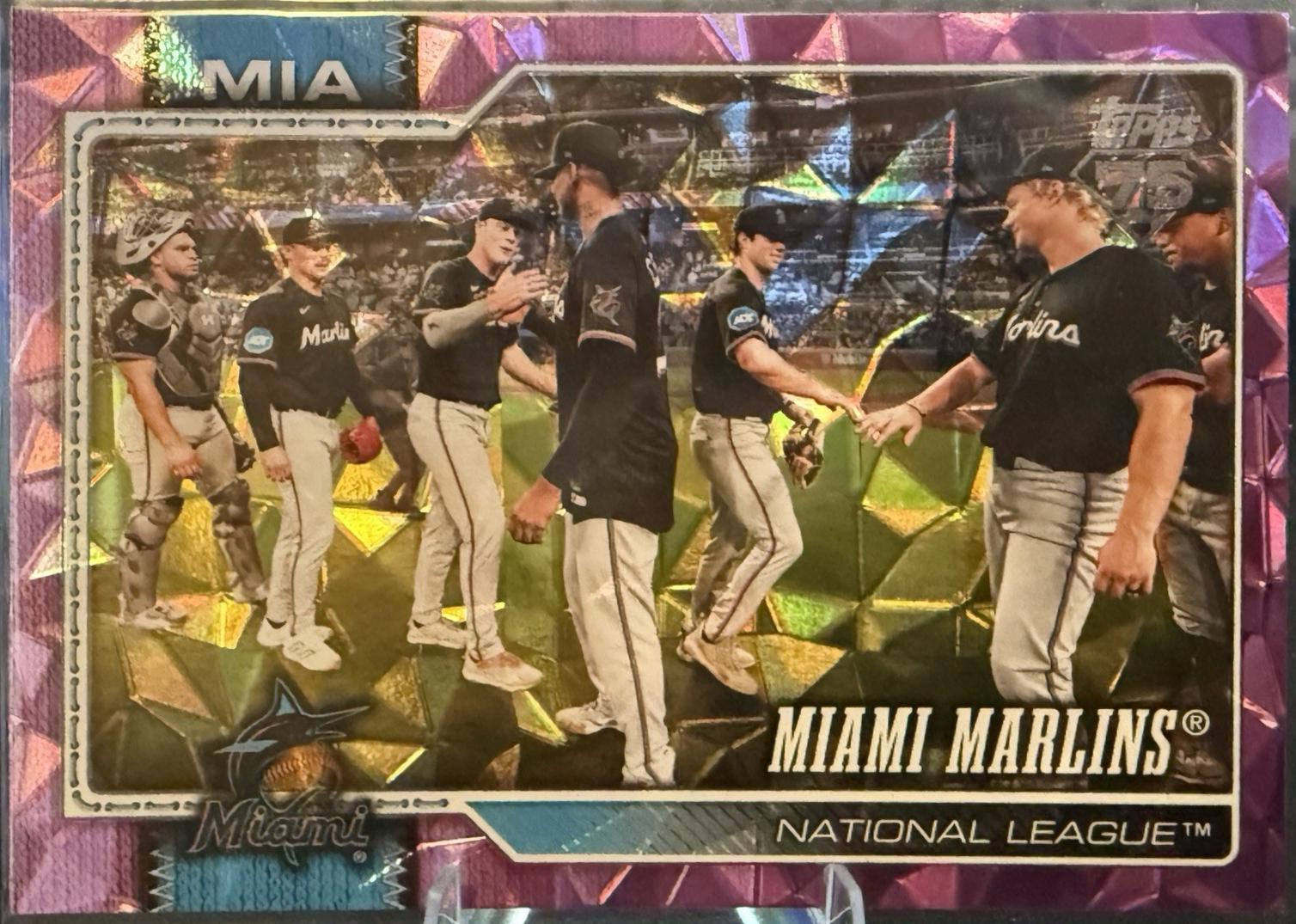 Team Card [Pink Diamante Foil] #522