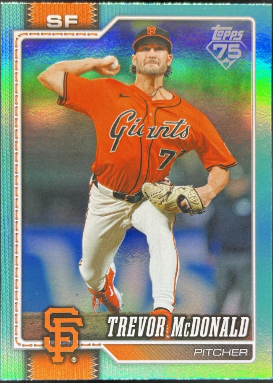 Trevor McDonald [Holo Foil Aqua] #466