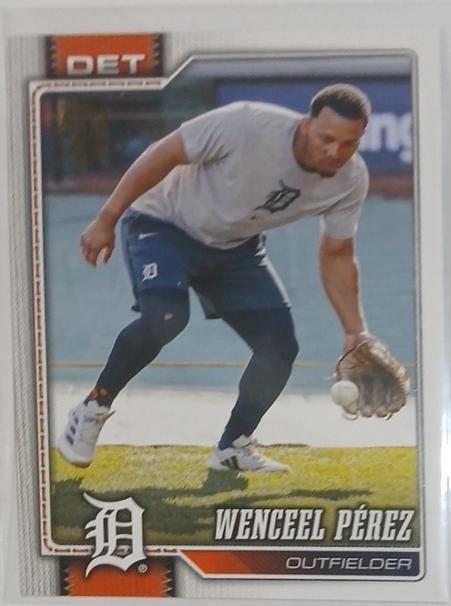 Wenceel Perez [Golden Mirror Variation] #682
