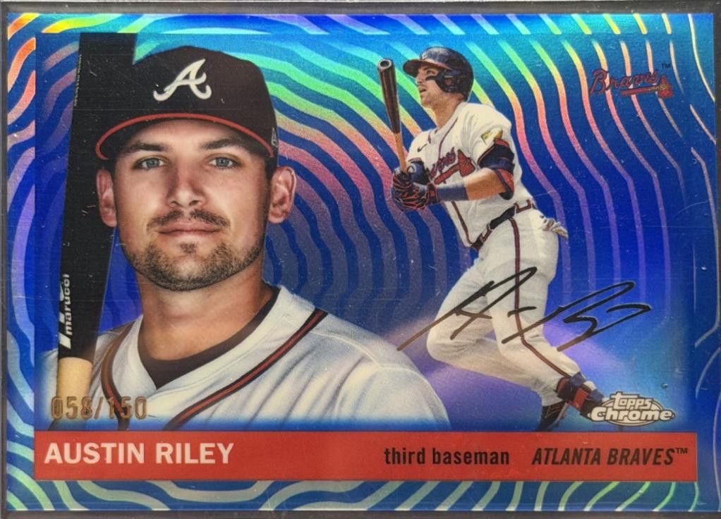 Austin Riley [Blue Vibrations Refractor] #20