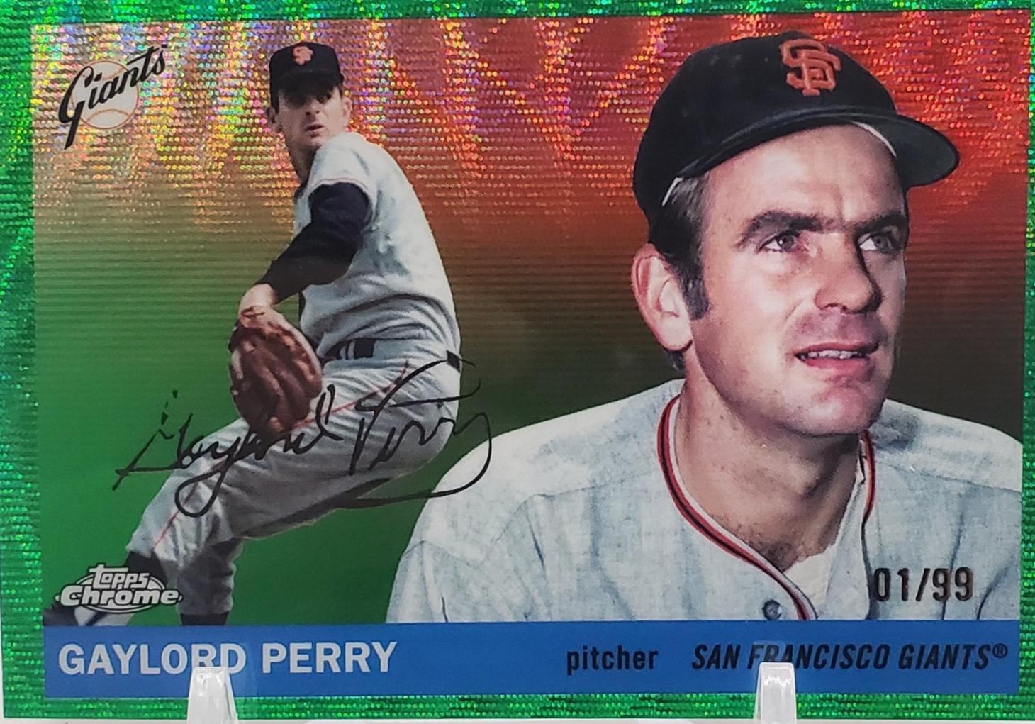 Gaylord Perry [Green Wave Refractor] #409