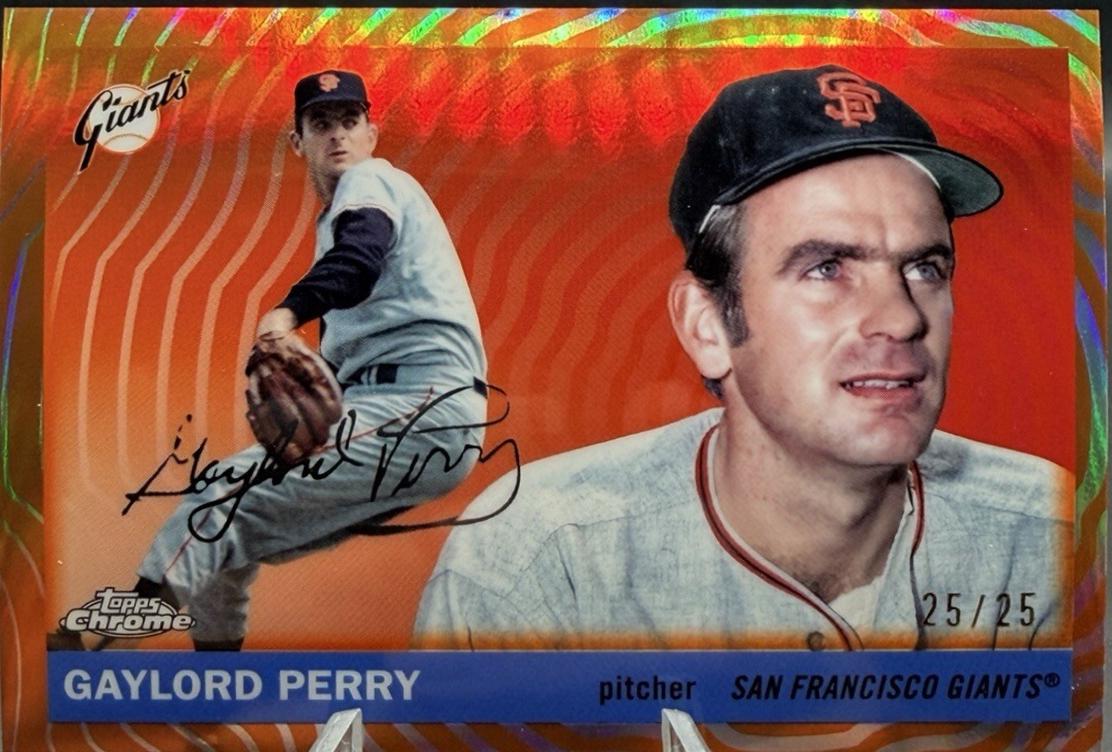 Gaylord Perry [Orange Vibrations Refractor] #409