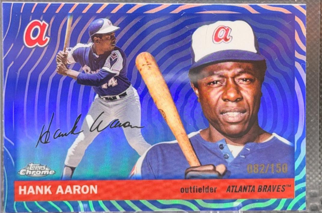 Hank Aaron [Blue Vibrations Refractor] #304
