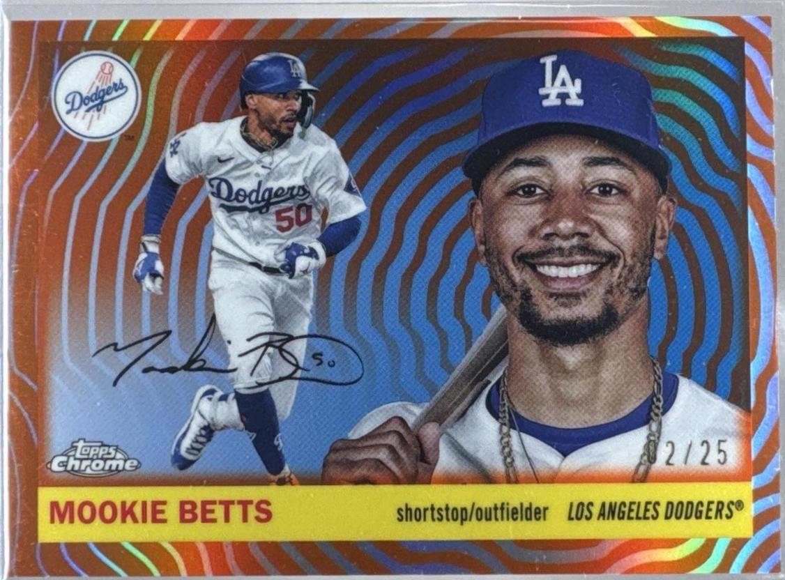Mookie Betts [Orange Vibrations Refractor] #65