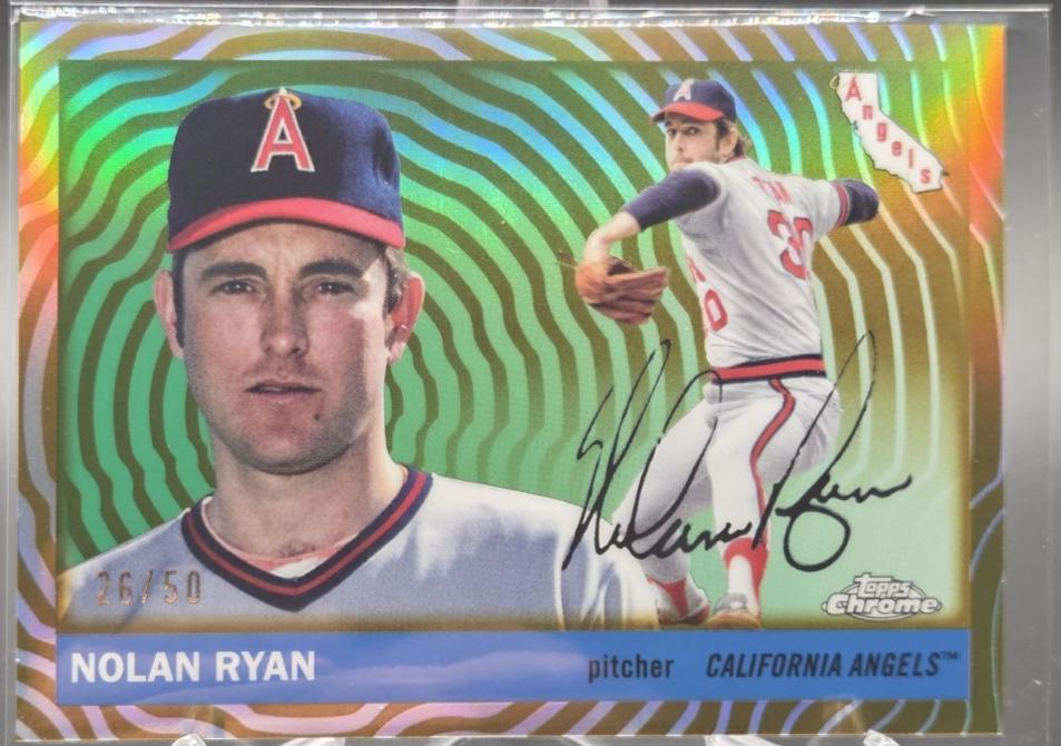 Nolan Ryan [Gold Vibrations Refractor] #398
