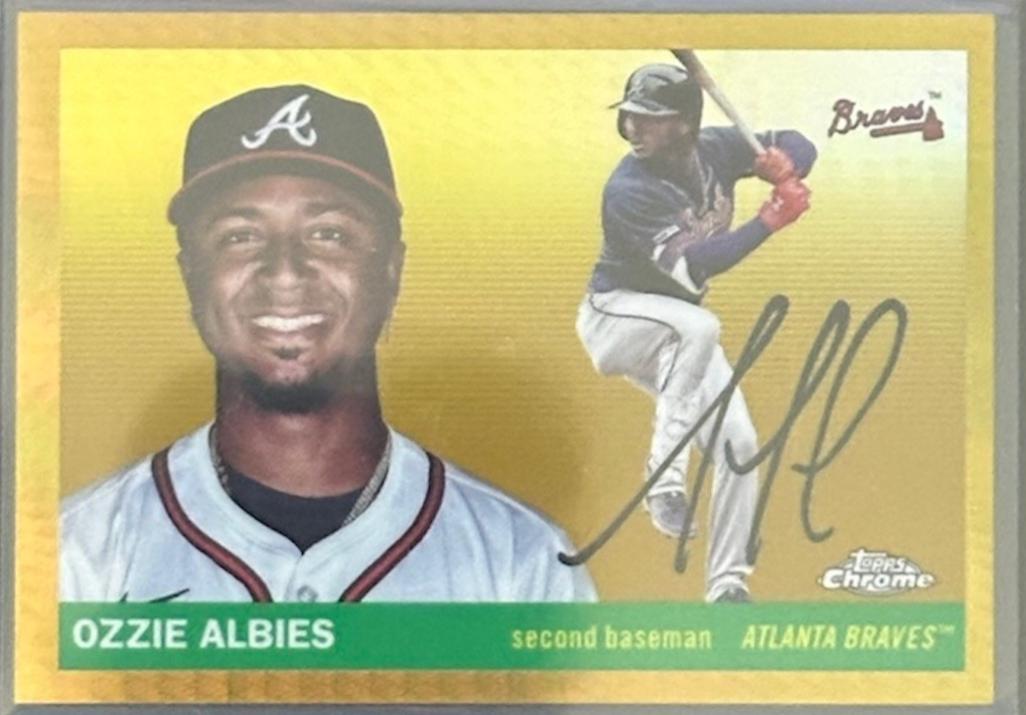 Ozzie Albies [Gold Prism] #29