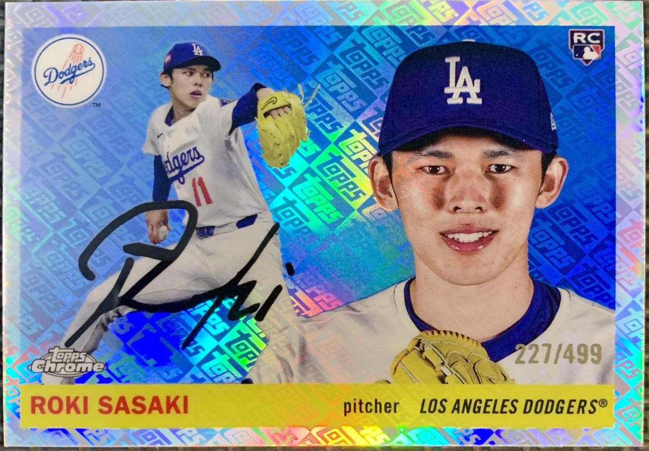 Roki Sasaki [Topps Refractor] #239