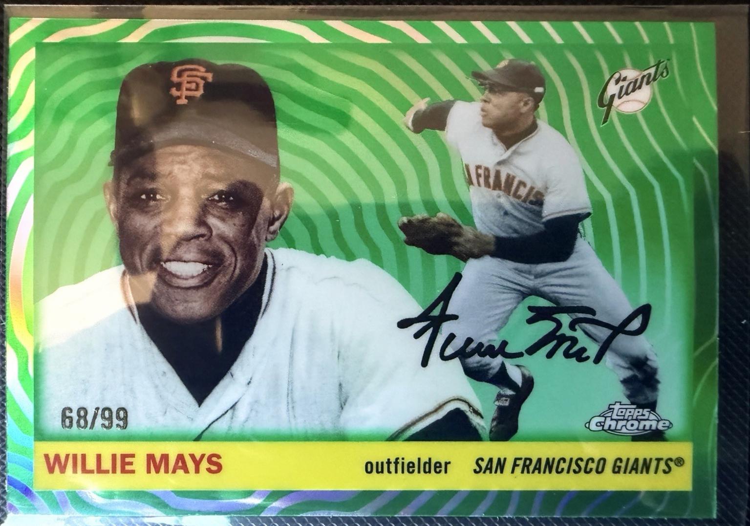 Willie Mays [Green Vibrations Refractor] #469