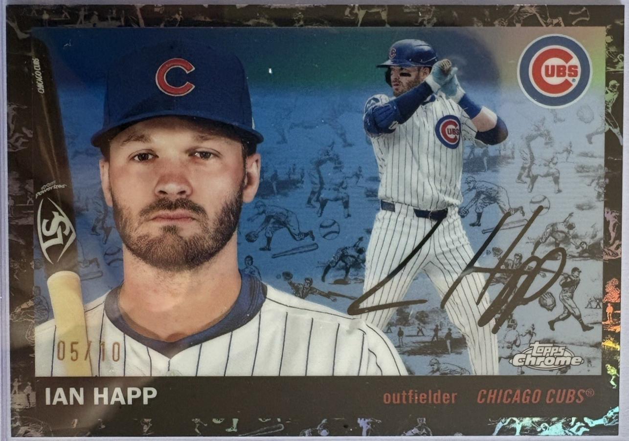 Ian Happ [Black Refractor] #80