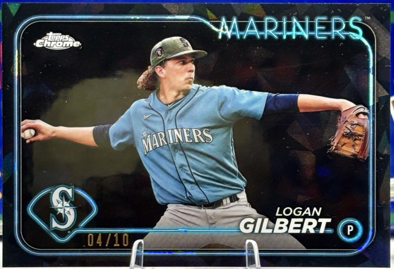 Logan Gilbert [Black] #556