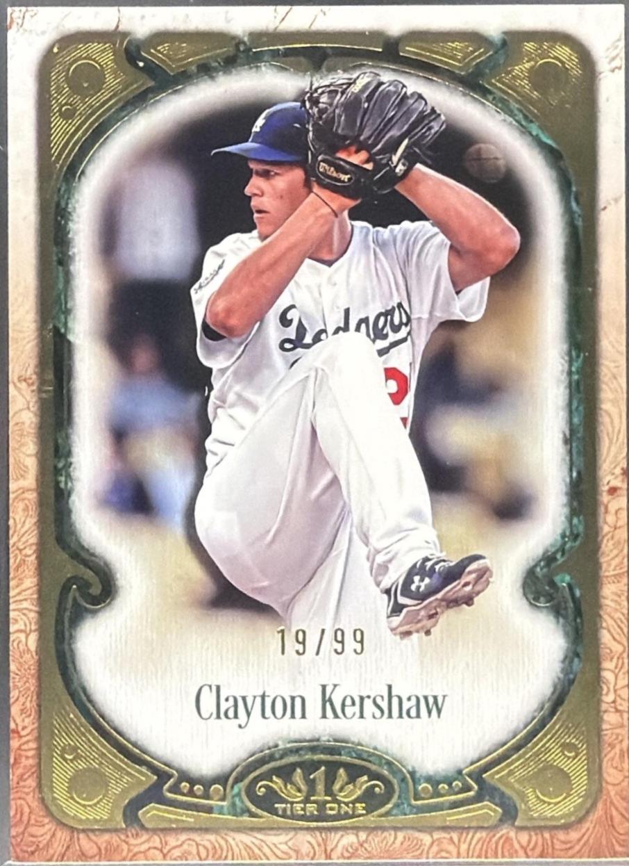 Clayton Kershaw #19