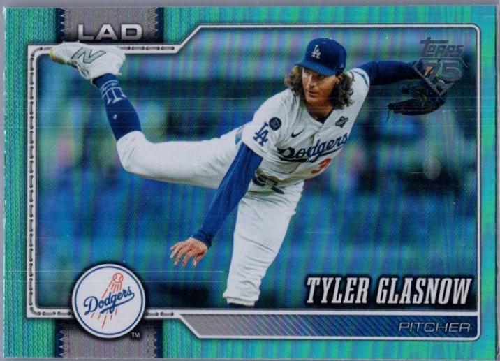 Tyler Glasnow [Aqua Rainbow Foil] #629