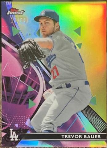 Trevor Bauer [Gold Refractor] #114