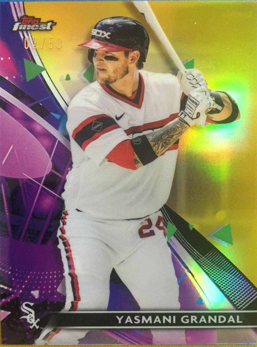 Yasmani Grandal [Gold Refractor] #111