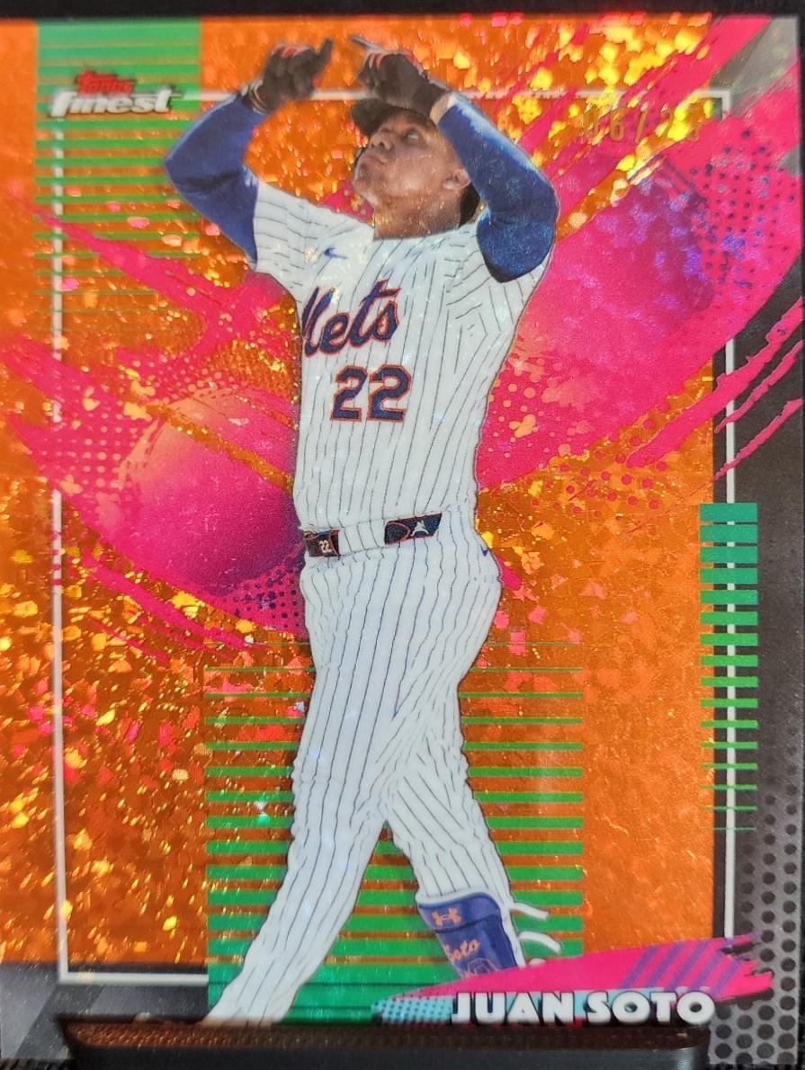 Juan Soto [Orange Mini Diamond] #247