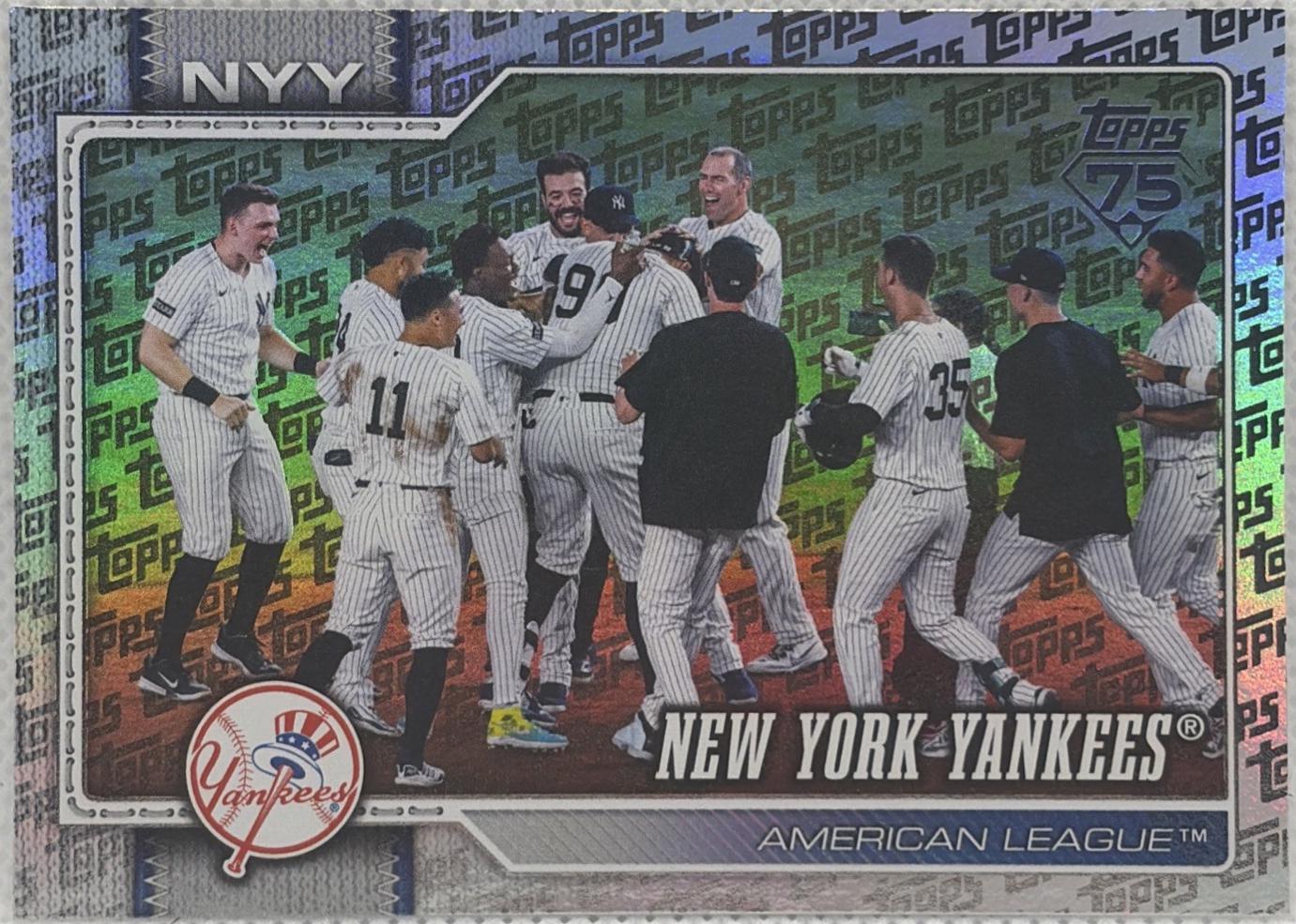 Team Card [Topps Pattern] #628