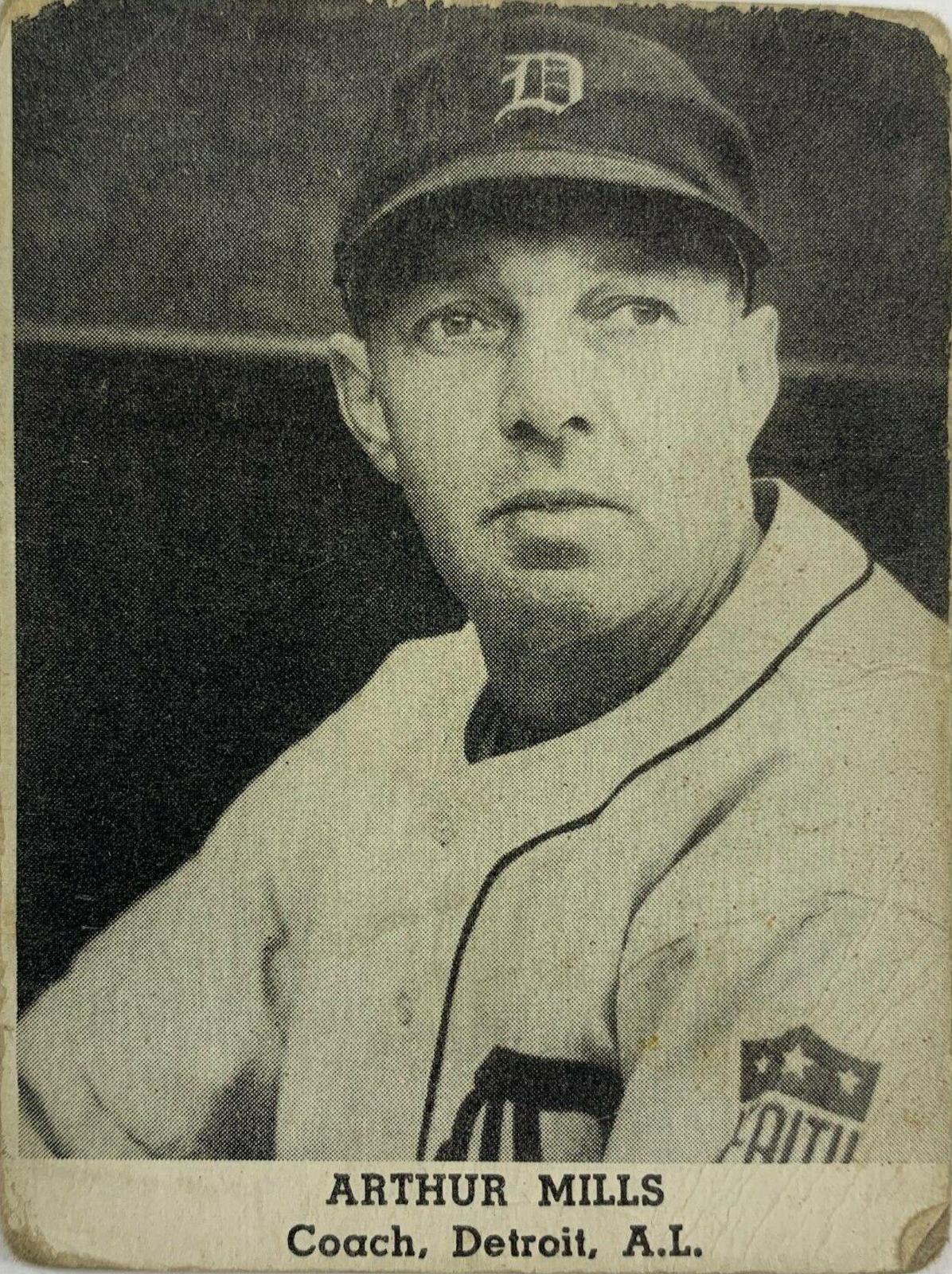 Arthur Mills