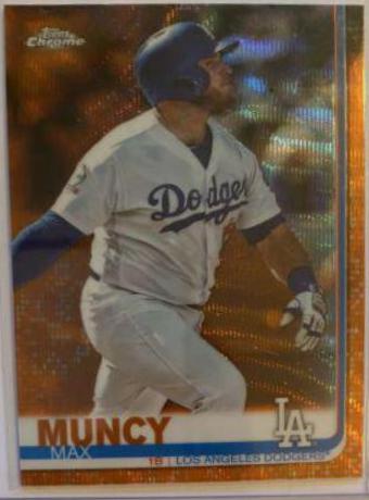 Max Muncy [Orange Wave Refractor] #32