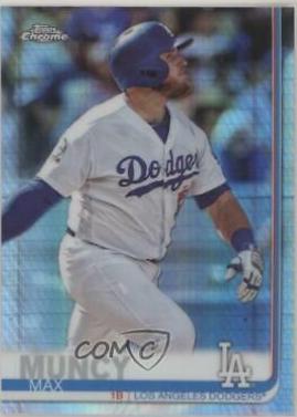 Max Muncy [Prism Refractor] #32