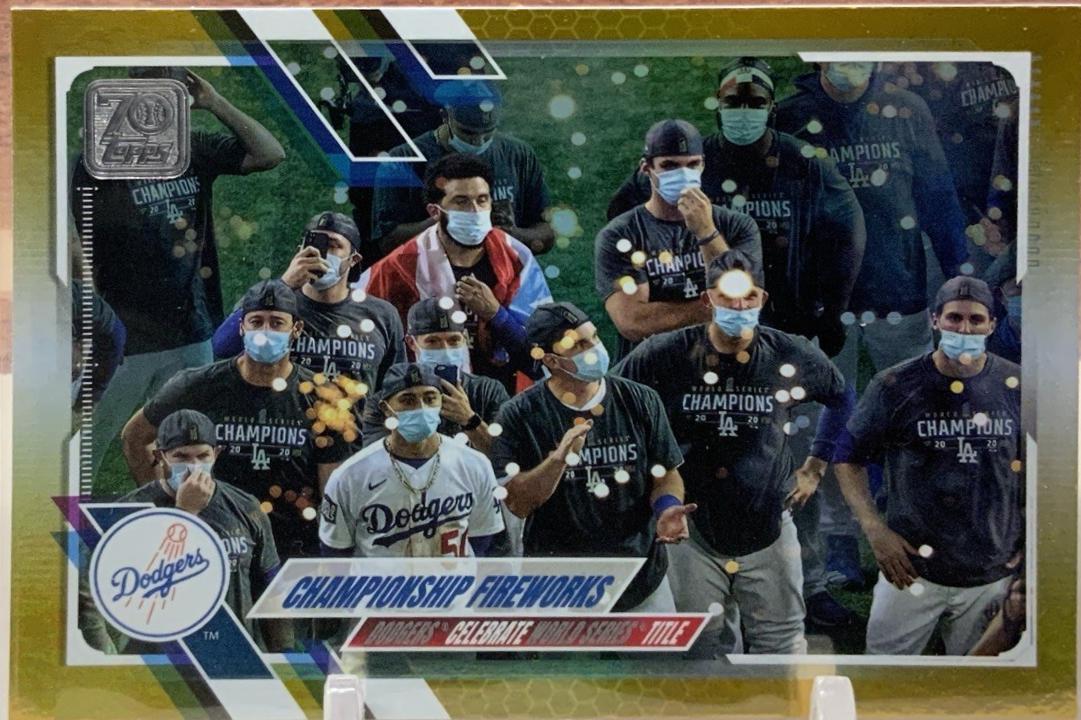 Champion Fireworks [Gold Foil] #490