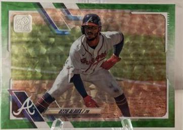 Ozzie Albies [Green] #500