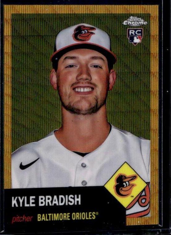 Kyle Bradish [Gold Wave Refractor] #427