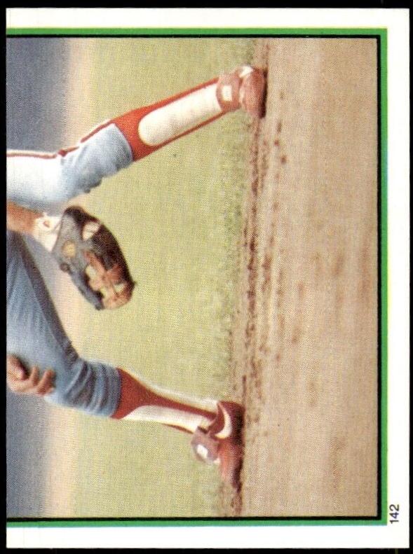 Manny Trillo #142