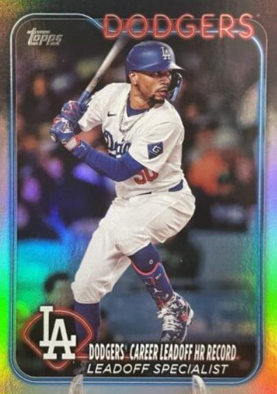 Mookie Betts [Rainbow Foil] #US334
