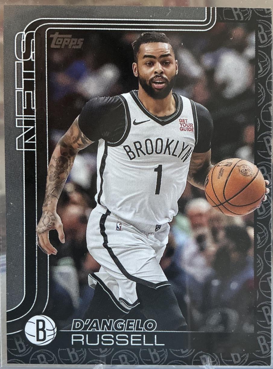 D'Angelo Russell [Team Color Border] #8