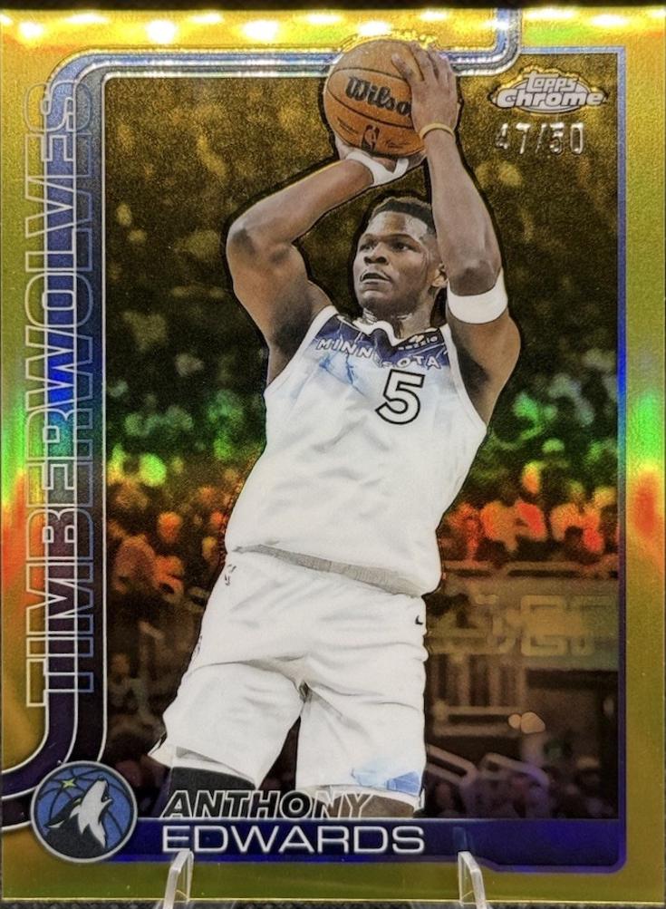 Anthony Edwards [Gold Basketball Refractor] #151