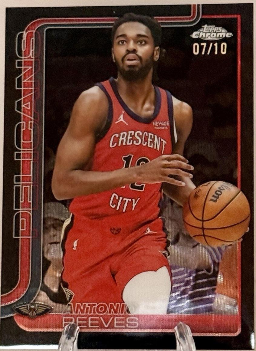 Antonio Reeves [Black Refractor] #108