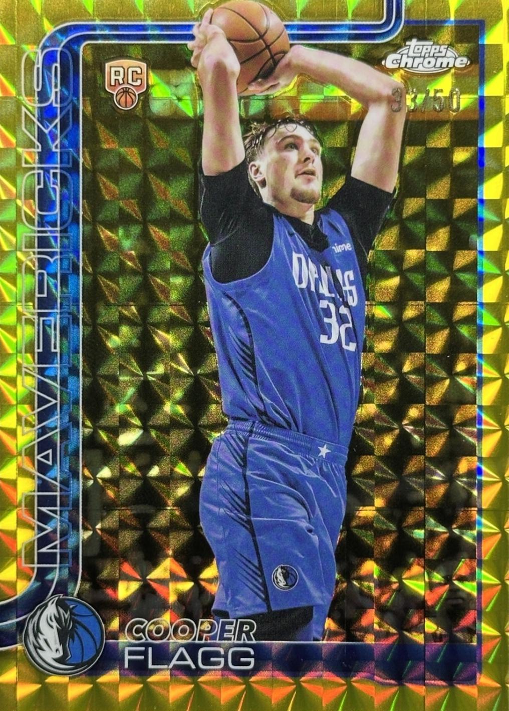 Cooper Flagg [Gold Geometric Refractor] #251