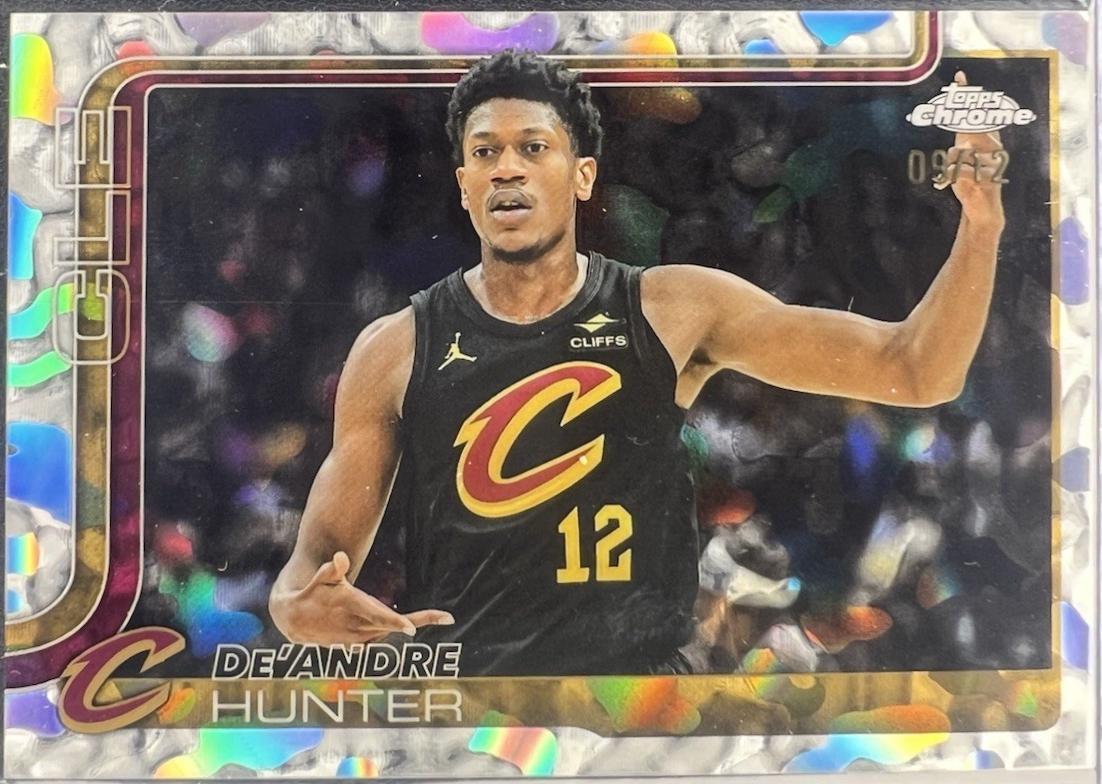 De'Andre Hunter [Silver Refractor] #73
