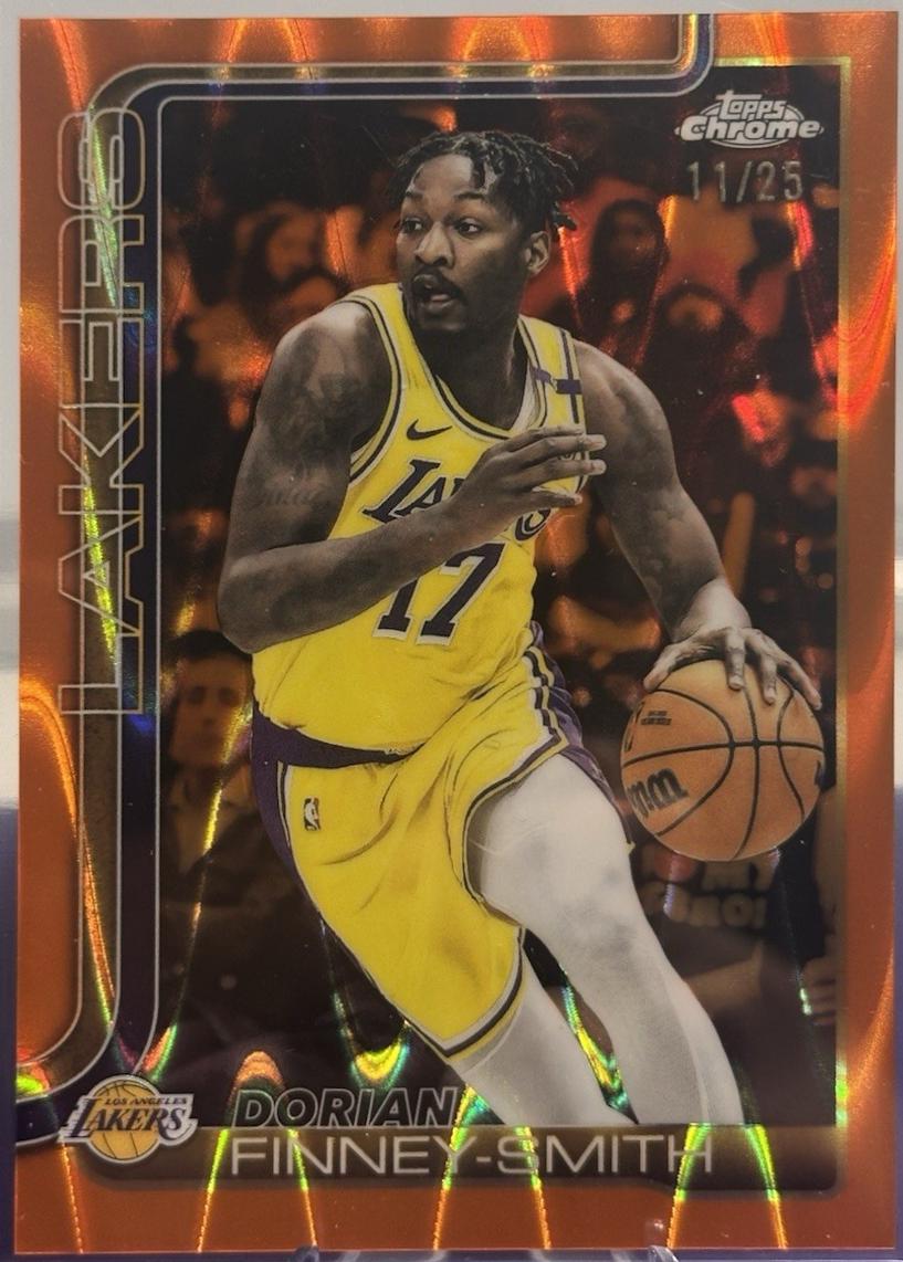 Dorian Finney-Smith [RayWave Orange Refractor] #192