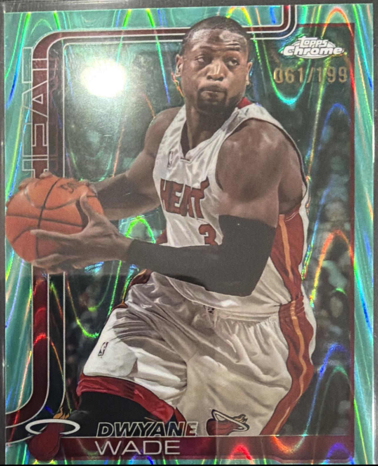 Dwyane Wade [RayWave Aqua Refractor] #241