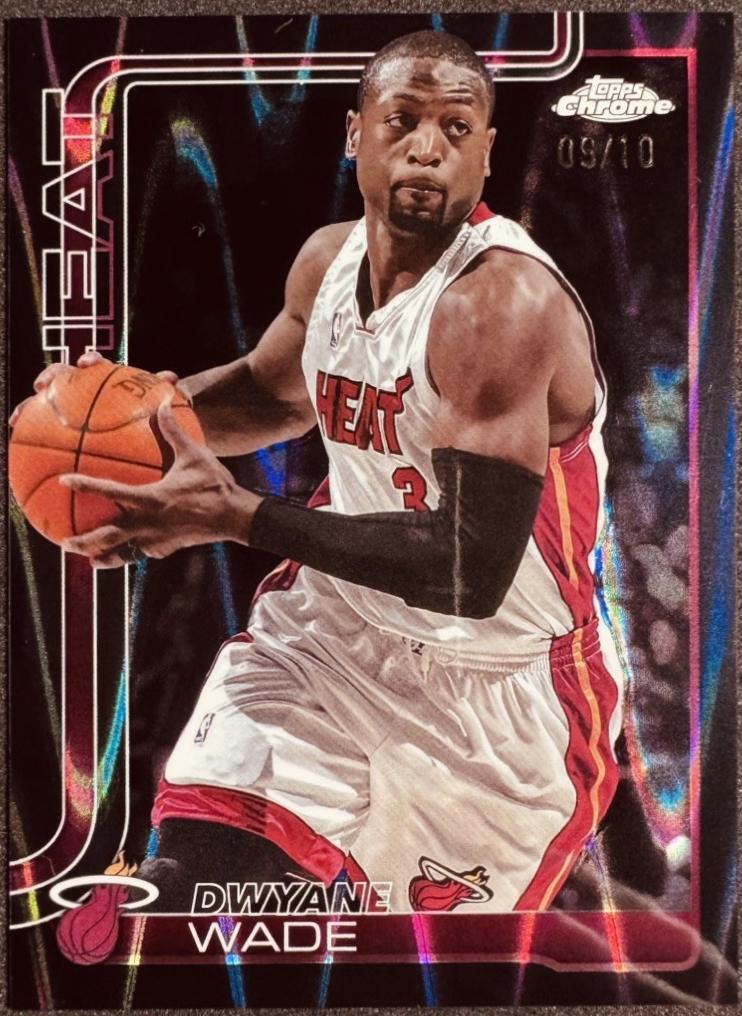 Dwyane Wade [RayWave Black Refractor] #241