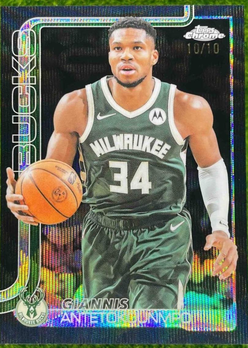 Giannis Antetokounmpo [Black Wave Refractor] #137