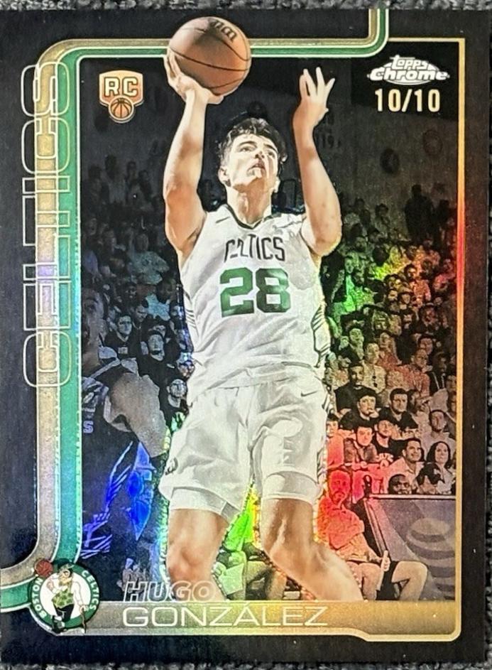 Hugo González [Black Basketball Refractor] #278