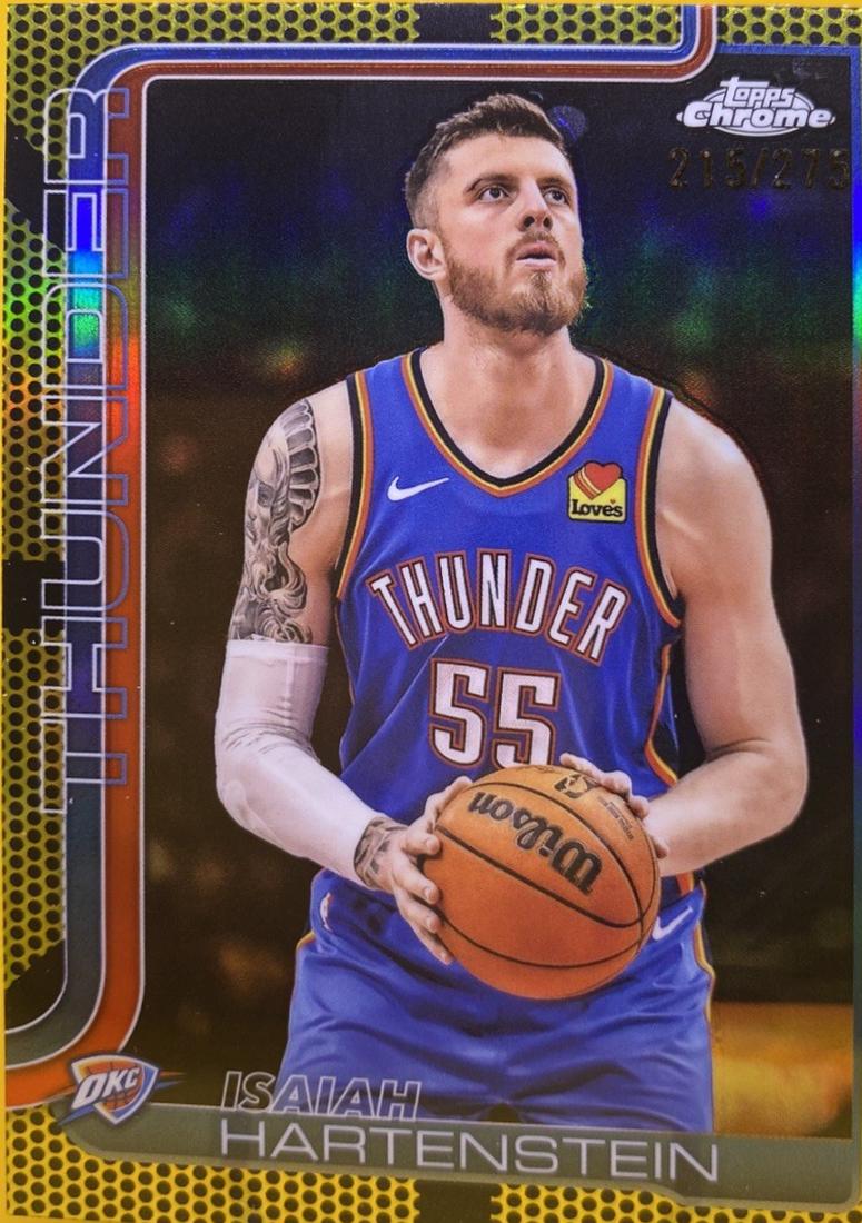 Isaiah Hartenstein [Yellow Basketball Refractor] #181