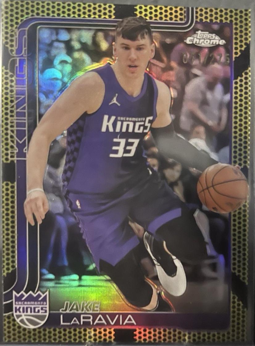 Jake LaRavia [Yellow Basketball Refractor] #230