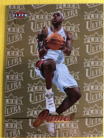 LeBron James [Gold Medallion] #28