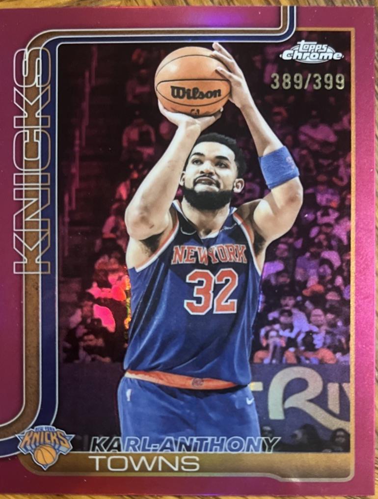 Karl-Anthony Towns [Magenta Refractor] #179